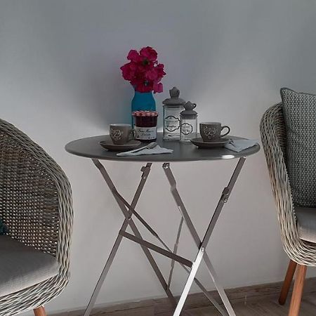 Hydra Apartment Bagian luar foto