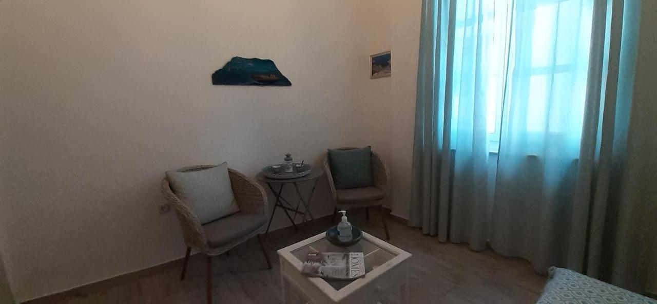 Hydra Apartment Bagian luar foto